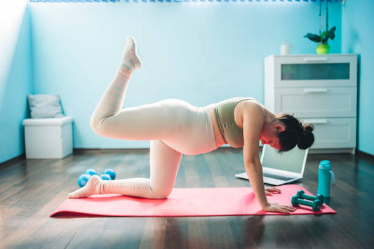 Bola de Grossesse et Yoga Prénatal : Une Harmonie Entre l'Âme, le Corps et le Bébé-BolaMom 🤰